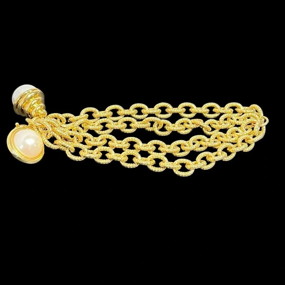 VINTAGE Gold-tone Chunky Chains Faux Pearls Elegant Dangle Bracelet
